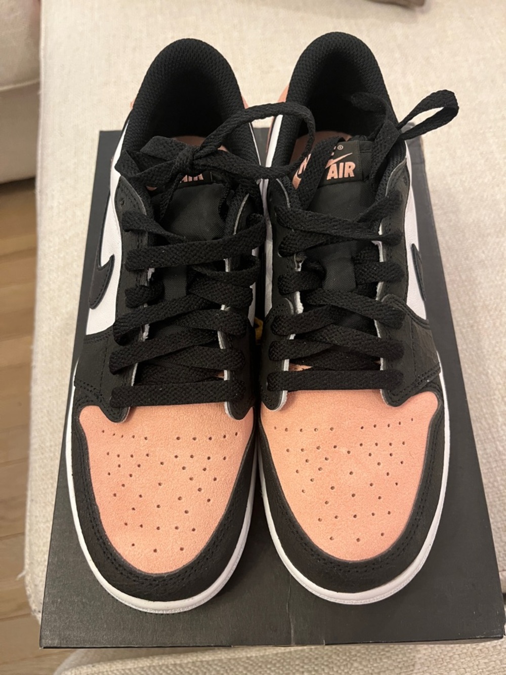Nike Kids Sneakers Black and Pink Peach Air Low Top
